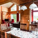 Myllymoekki By Interhome بيت للعطل Hara